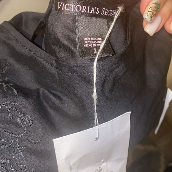 ✨ VICTORIA'S SECRET Battenburg Dress✨ - Picture 6 of 6